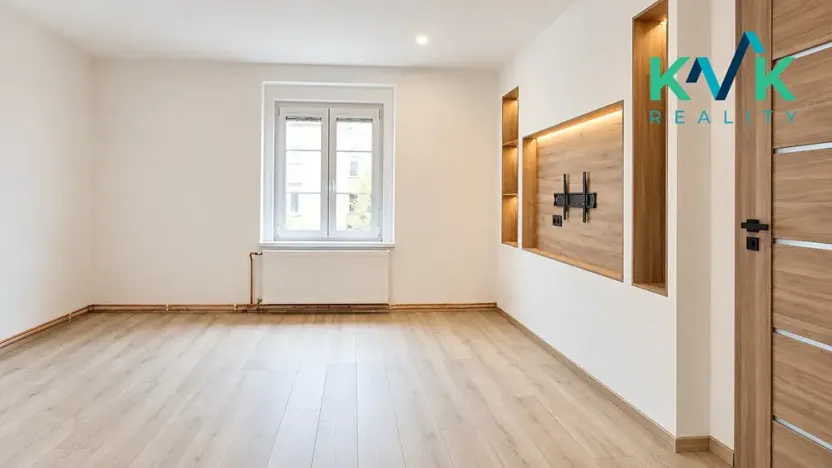 Pronájem bytu 2+1, Karlovy Vary, Lipová, 52 m2
