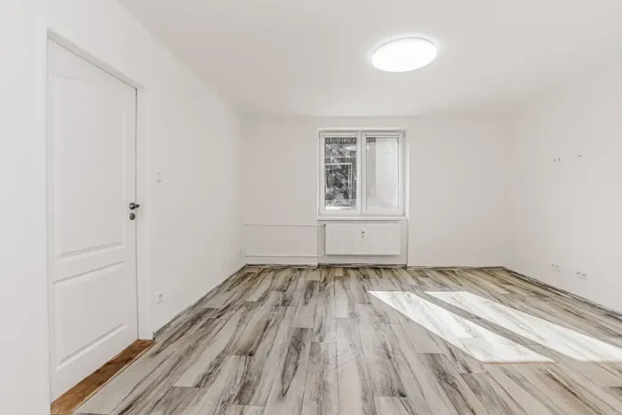 Pronájem bytu 3+1, Zliv, 62 m2