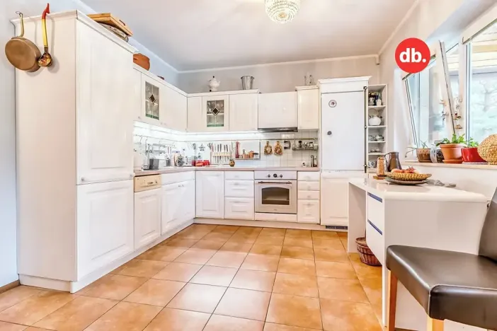 Prodej rodinného domu, Stružná, 240 m2
