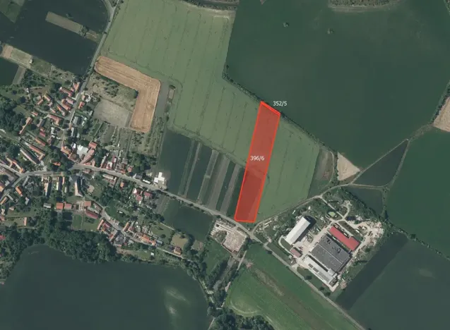 Prodej pole, Děčany, 8172 m2