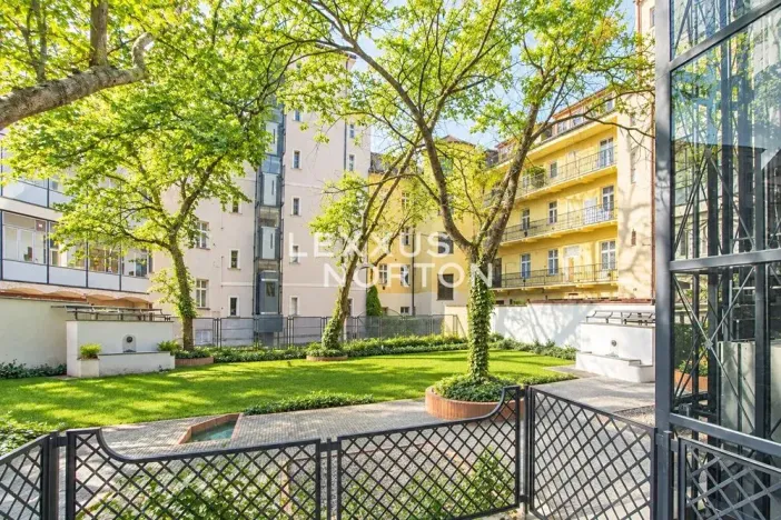Pronájem bytu 3+1, Praha - Smíchov, Hořejší nábřeží, 134 m2
