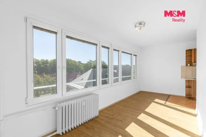 Prodej bytu 1+kk, Frýdek-Místek - Místek, Janáčkova, 21 m2