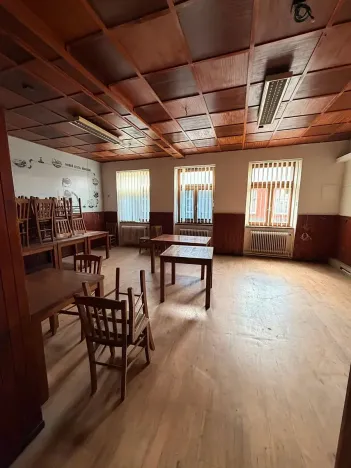 Pronájem obchodního prostoru, Prostějov, 200 m2