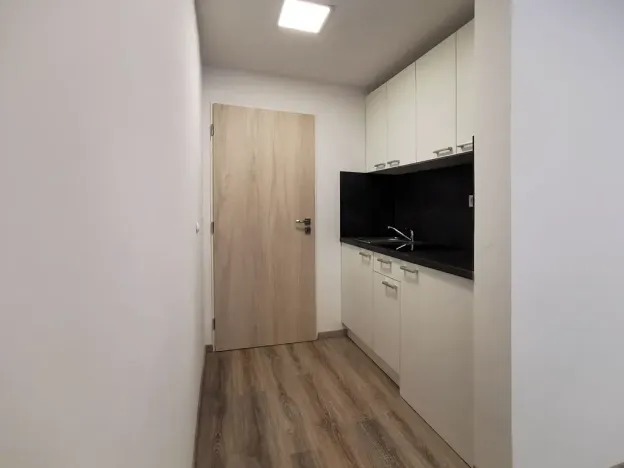 Pronájem bytu 1+kk, Praha - Stodůlky, Ke Koh-i-nooru, 29 m2