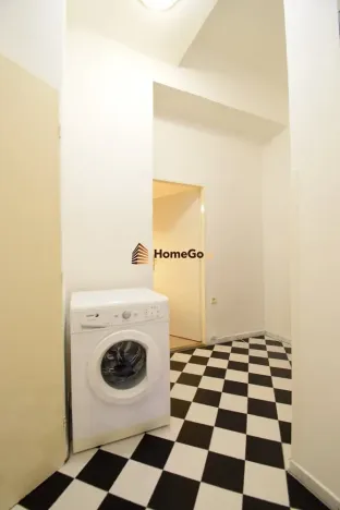 Pronájem bytu 2+kk, Praha - Vršovice, Sevastopolská, 40 m2