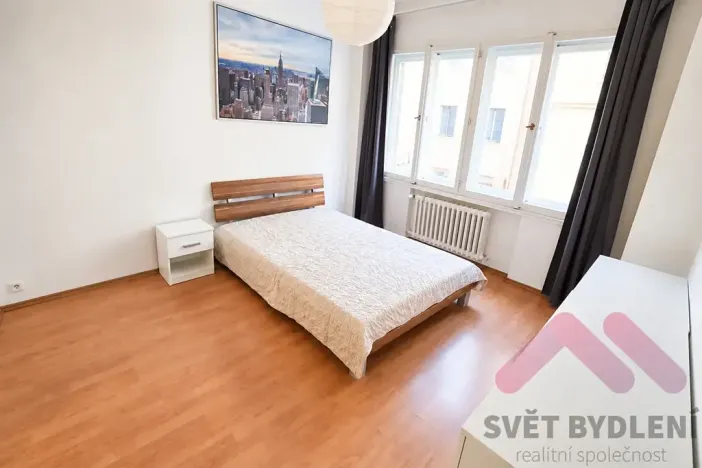 Pronájem bytu 1+kk, Praha - Staré Město, Konviktská, 30 m2