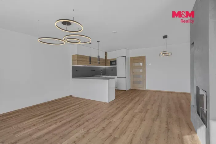 Pronájem rodinného domu, Čestice, 157 m2