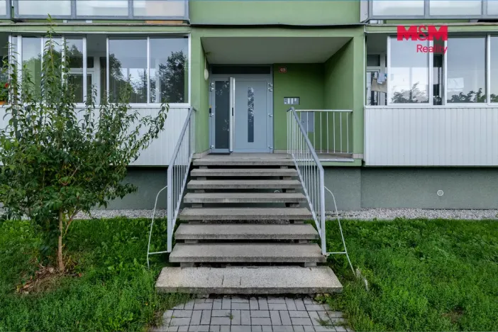 Prodej bytu 2+1, Chomutov, Stavbařská, 63 m2