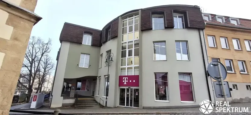 Pronájem obchodního prostoru, Boskovice, nám. Dr. Snětiny, 120 m2
