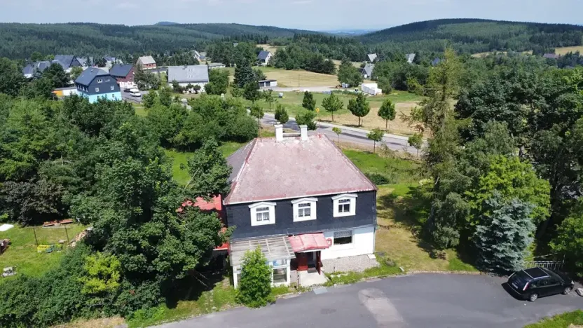 Prodej rodinného domu, Dubí, 302 m2