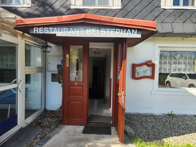 Prodej rodinného domu, Dubí, 302 m2