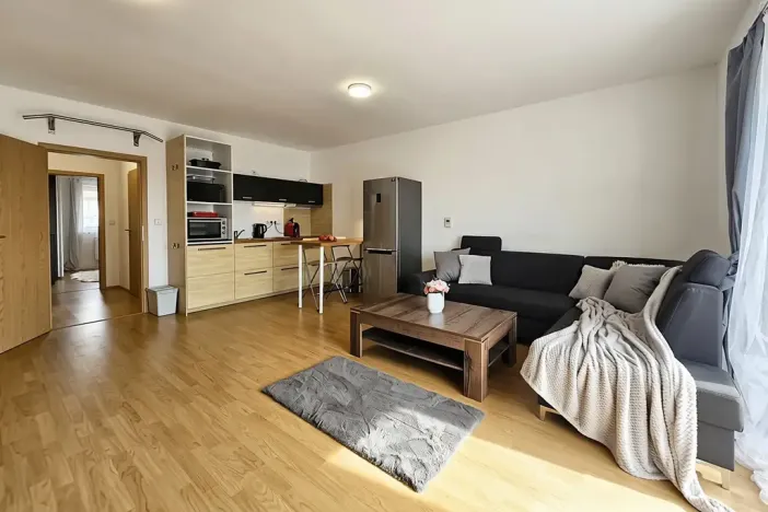 Prodej bytu 2+kk, Vranovice, Náměstíčko, 55 m2