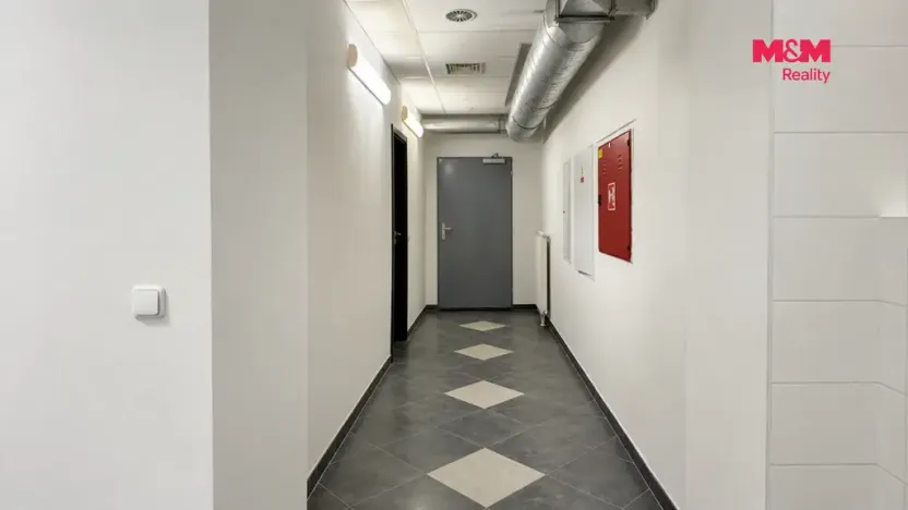 Pronájem obchodního prostoru, Šumperk, Langrova, 129 m2