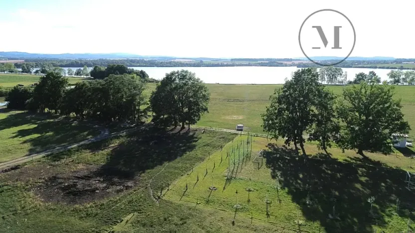 Prodej pozemku pro bydlení, Pištín, 1813 m2