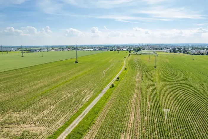 Prodej pozemku, Olomouc, 147116 m2
