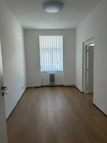 Pronájem kanceláře, Praha - Žižkov, Prokopova, 98 m2