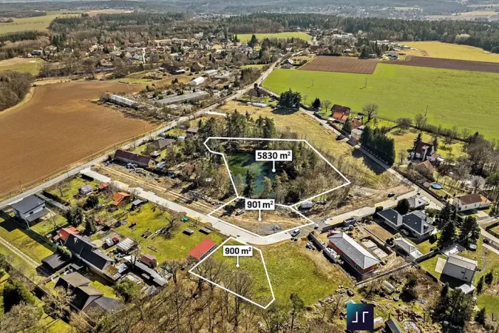 Prodej komerčního pozemku, Mukařov, 5830 m2