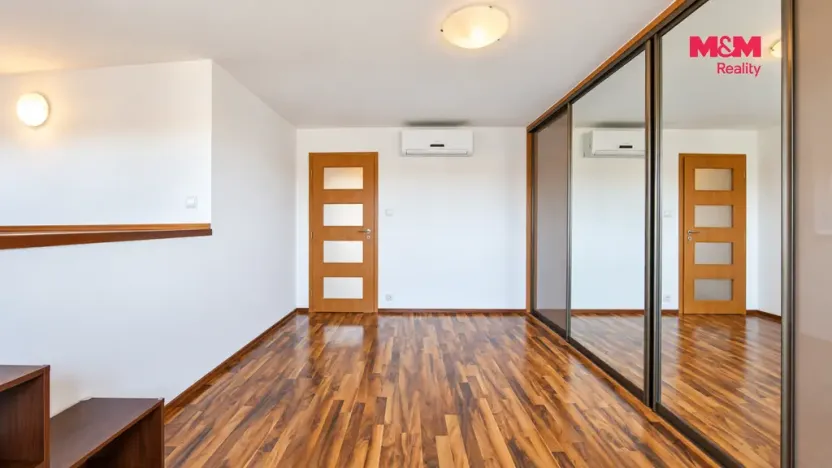 Pronájem bytu 2+kk, Praha - Bohnice, Bohnická, 79 m2