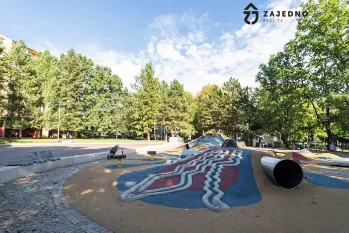 Pronájem bytu 4+1, Brno, Uzbecká, 79 m2