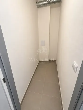 Prodej bytu 1+kk, Jince, Zborovská, 33 m2