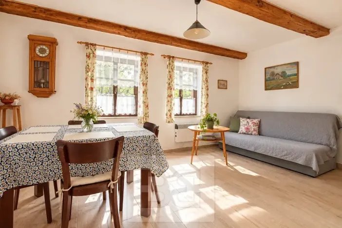 Pronájem rodinného domu, Uhlířské Janovice, 107 m2