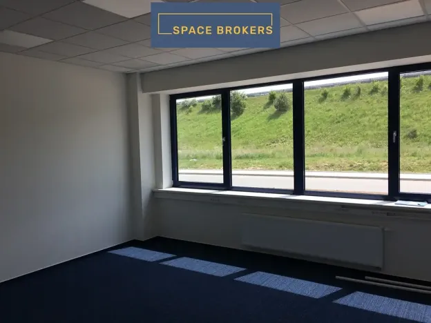 Pronájem skladu, Stříbro, 11700 m2