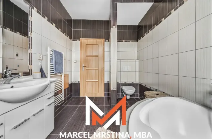 Prodej bytu 2+kk, Náchod, Anglická, 46 m2