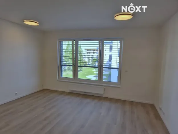 Pronájem bytu 1+kk, Praha - Hlubočepy, Divíškové, 31 m2
