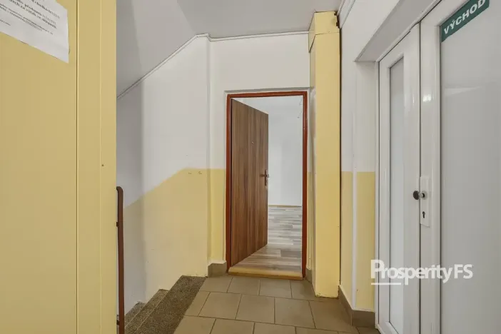 Prodej bytu 1+1, Ústí nad Labem - Severní Terasa, Zvonková, 42 m2