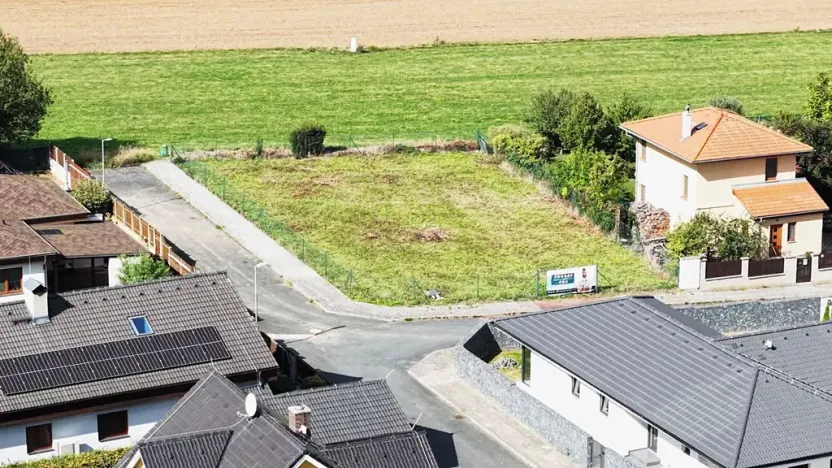 Prodej pozemku pro bydlení, Kozojedy, Oblouková, 658 m2