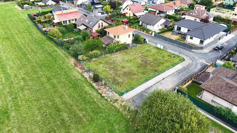 Prodej pozemku pro bydlení, Kozojedy, Oblouková, 658 m2