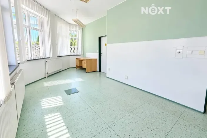 Pronájem ordinace, Hodonín, Seifertova, 77 m2