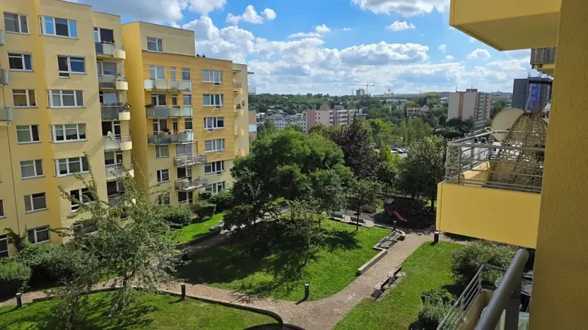 Pronájem bytu 2+kk, Praha - Řepy, Zrzavého, 52 m2
