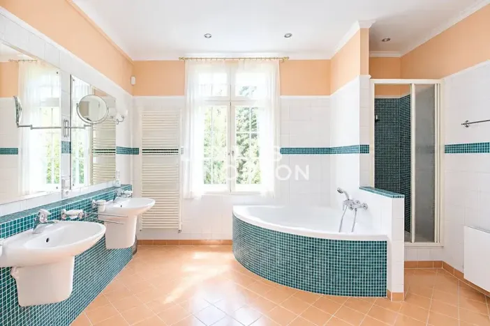 Pronájem bytu 3+1, Praha - Dejvice, Na Míčánce, 150 m2