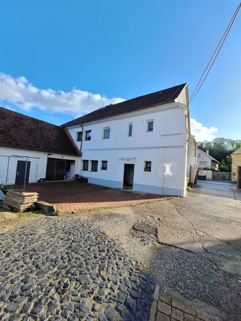Pronájem bytu 1+kk, Brozany nad Ohří, Voborského, 25 m2