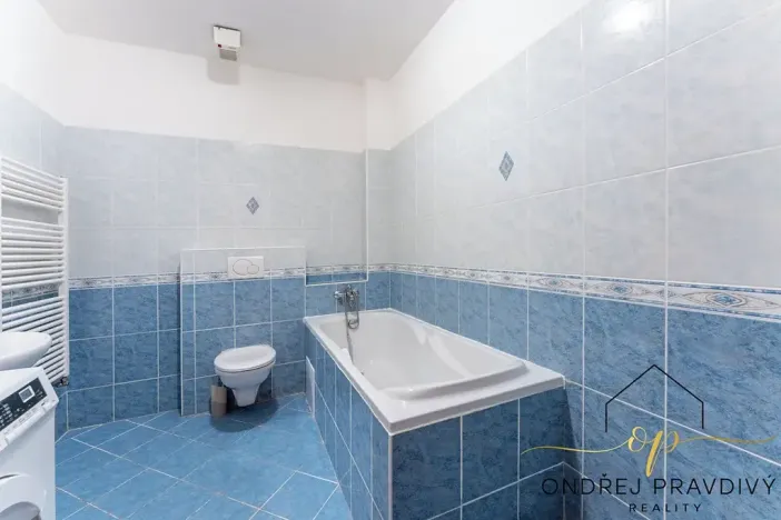 Prodej bytu 2+kk, Praha - Prosek, Mimoňská, 60 m2