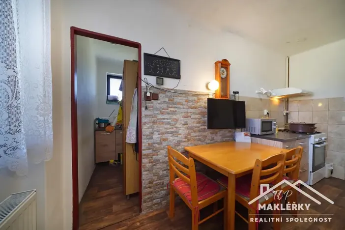 Prodej rodinného domu, Bělušice, 200 m2