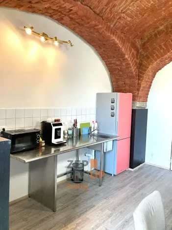 Pronájem kanceláře, Praha - Zbraslav, K Radotínu, 19 m2