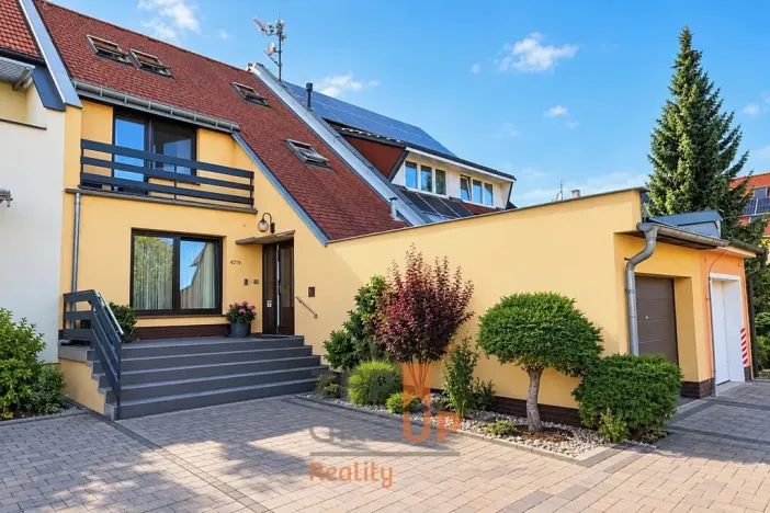 Prodej rodinného domu, Kroměříž, Višňová, 208 m2