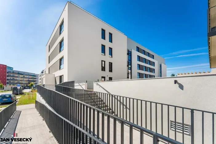 Prodej bytu 1+kk, Plzeň, Železná, 37 m2
