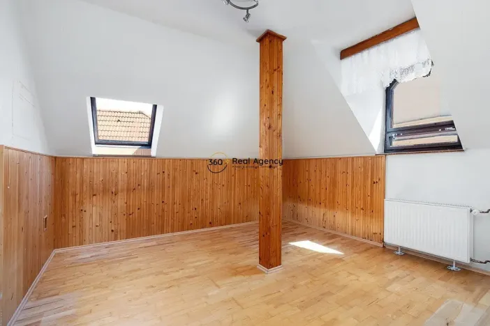 Prodej obchodního prostoru, Kamenice nad Lipou, Masarykova, 390 m2