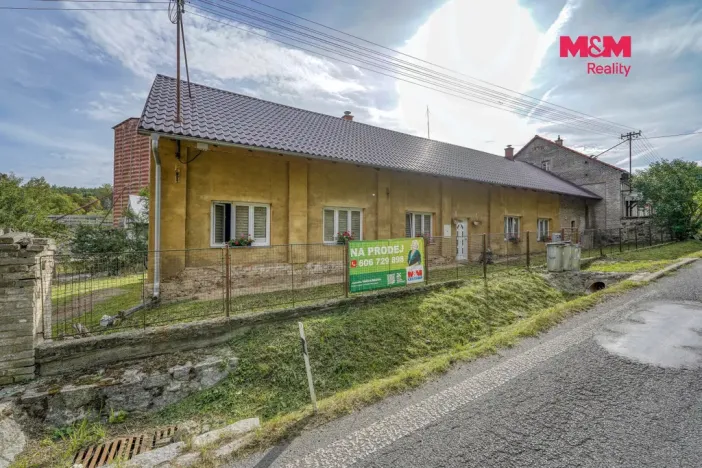 Prodej rodinného domu, Zbiroh, Bezručova, 280 m2