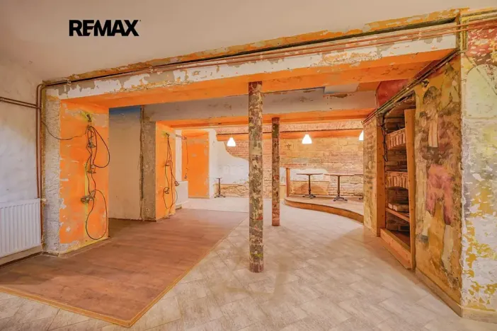 Pronájem obchodního prostoru, Plzeň, Bedřicha Smetany, 312 m2