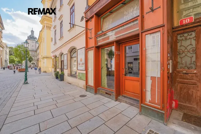 Pronájem obchodního prostoru, Plzeň, Bedřicha Smetany, 312 m2