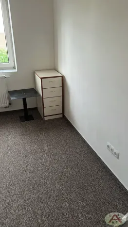 Pronájem bytu 2+1, Praha - Libeň, V Holešovičkách, 54 m2