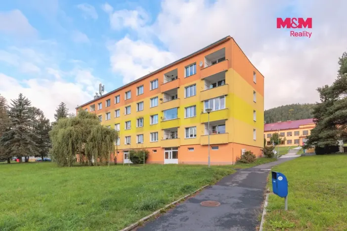 Prodej bytu 3+kk, Hroznětín, Sídliště, 55 m2