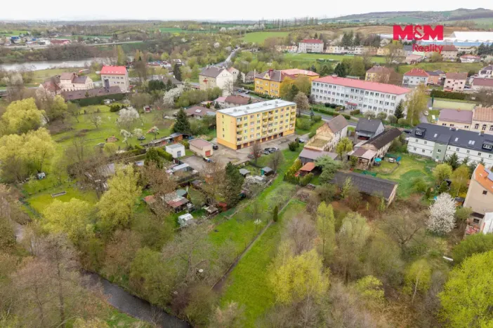 Prodej zahrady, Hostomice, Školní náměstí, 1050 m2