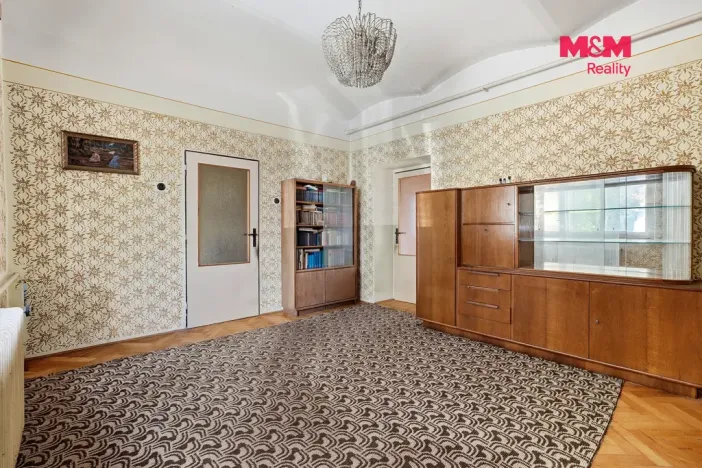 Prodej rodinného domu, Dvůr Králové nad Labem, Nerudova, 150 m2