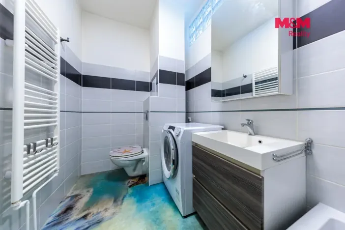 Prodej bytu 2+1, Hranice, Vítězná, 63 m2
