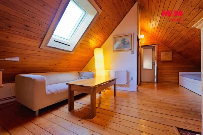 Prodej rodinného domu, Buková, 172 m2